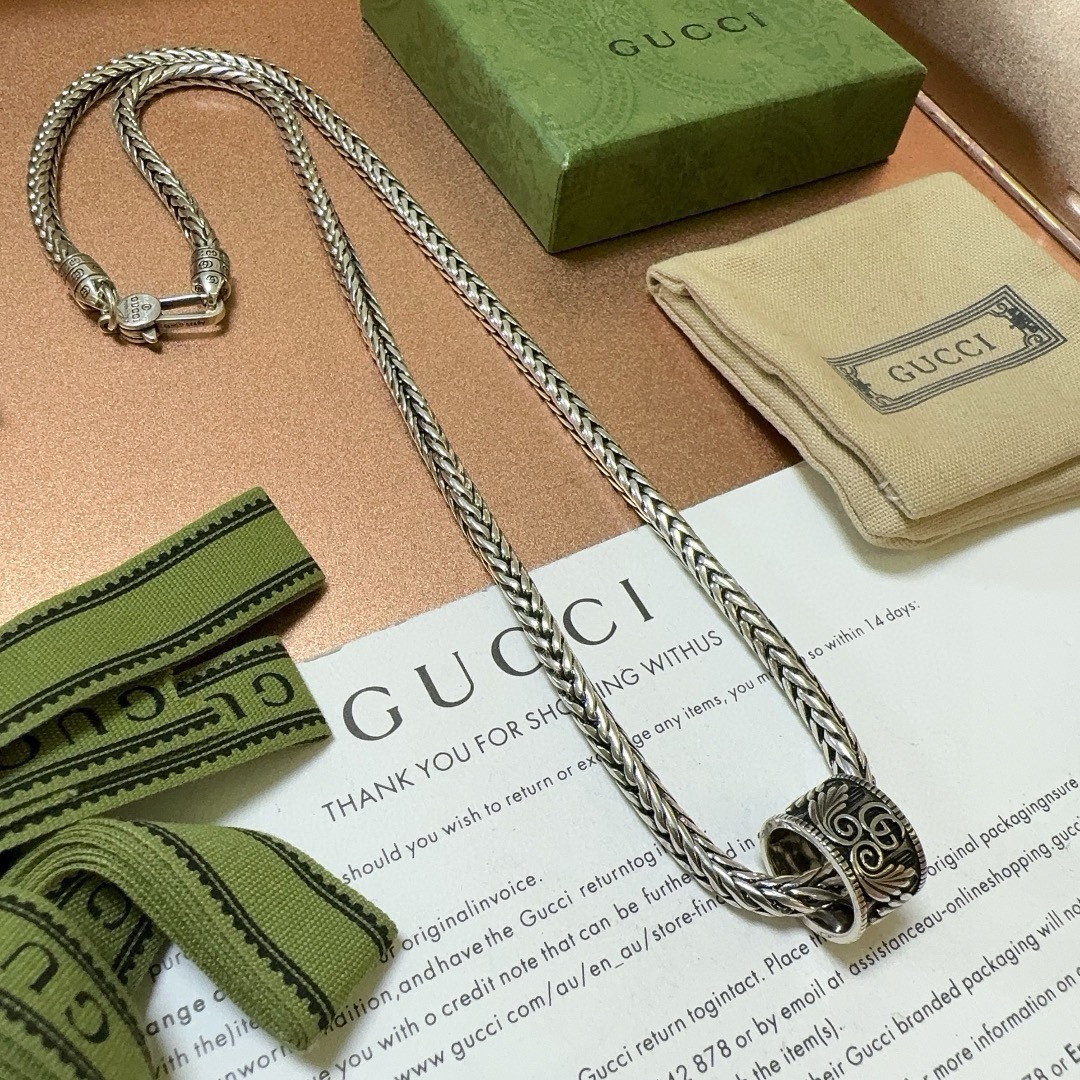 Gucci luxury necklace 8
