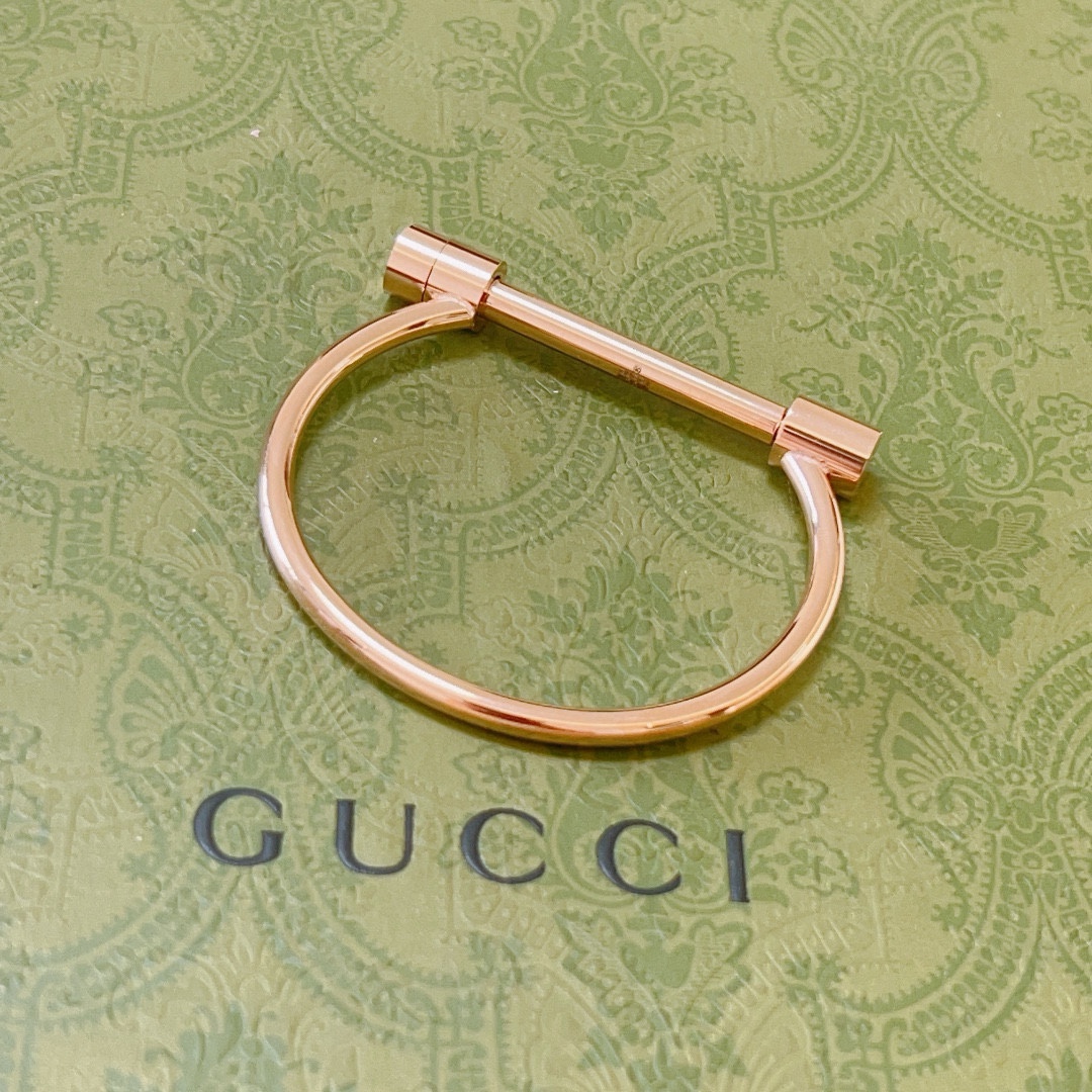 Gucci luxury item 7