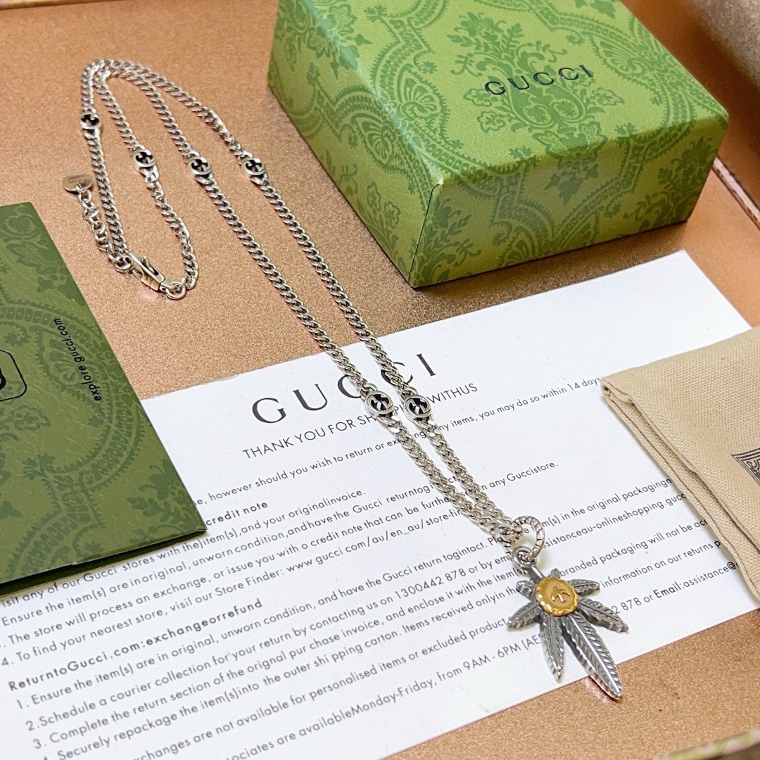 Gucci luxury necklace 5