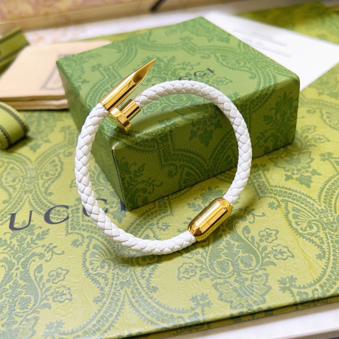 Gucci luxury bracelet 4