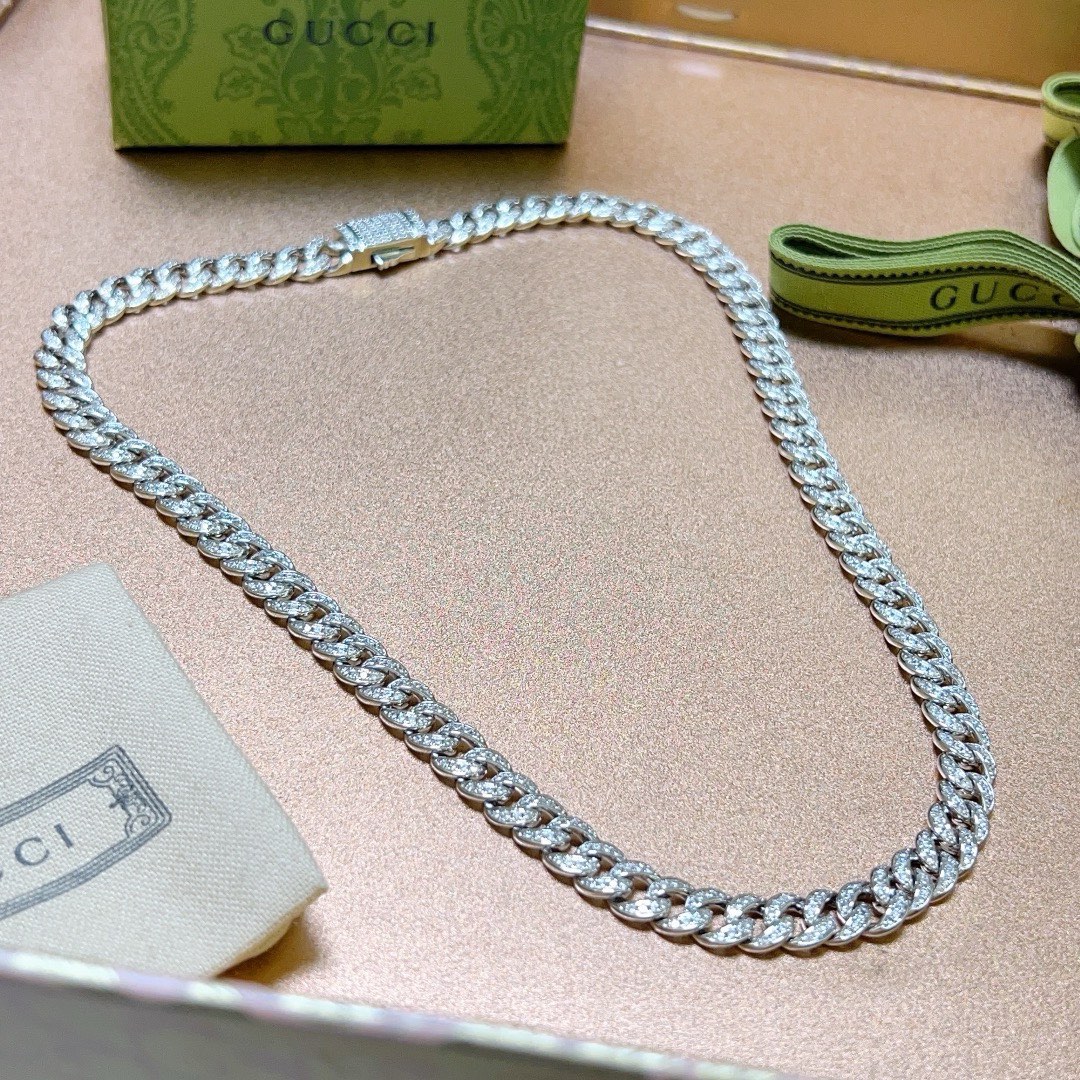 Gucci luxury designer product 3