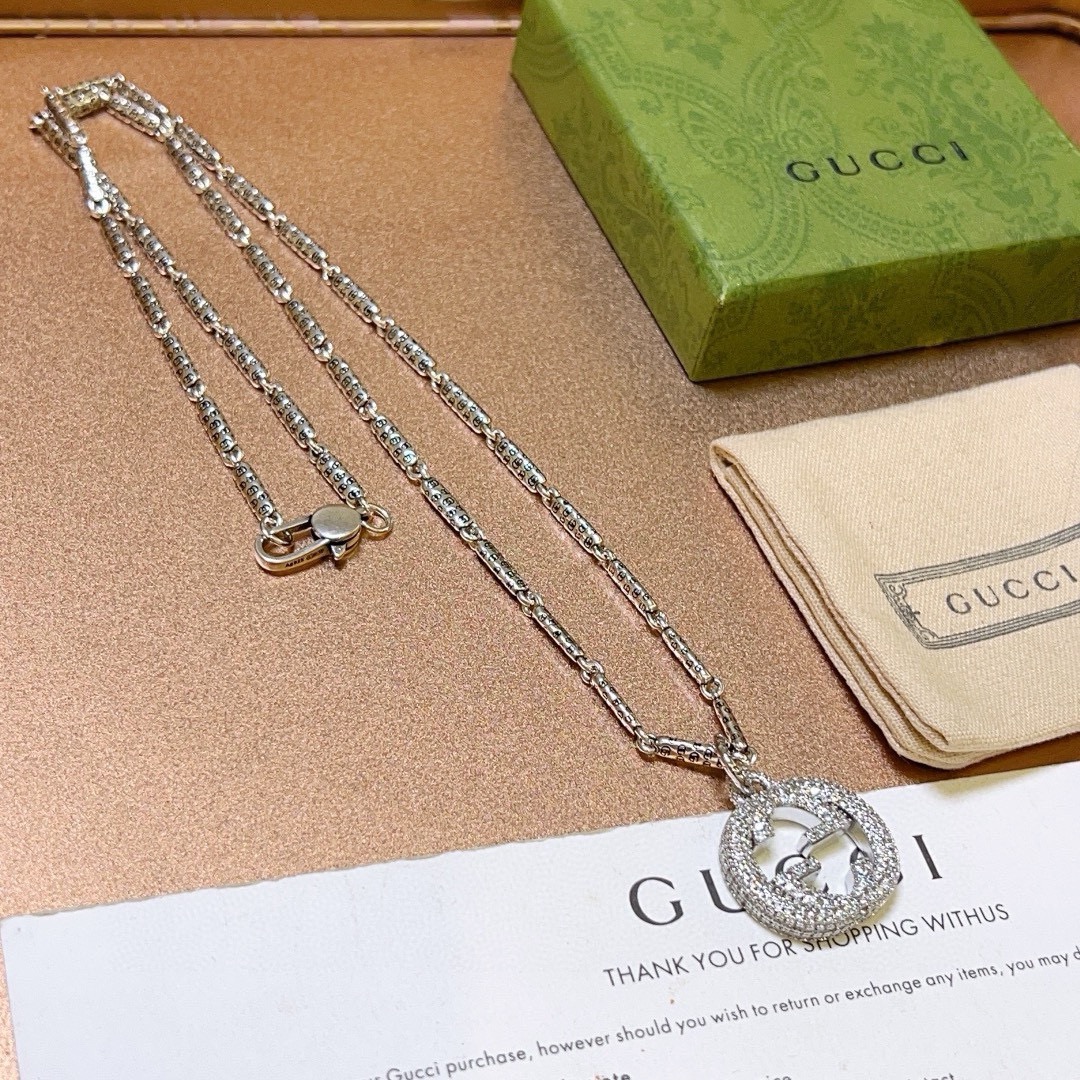 Gucci luxury necklace 2