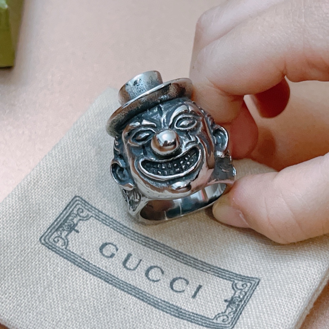 Gucci luxury designer product 4