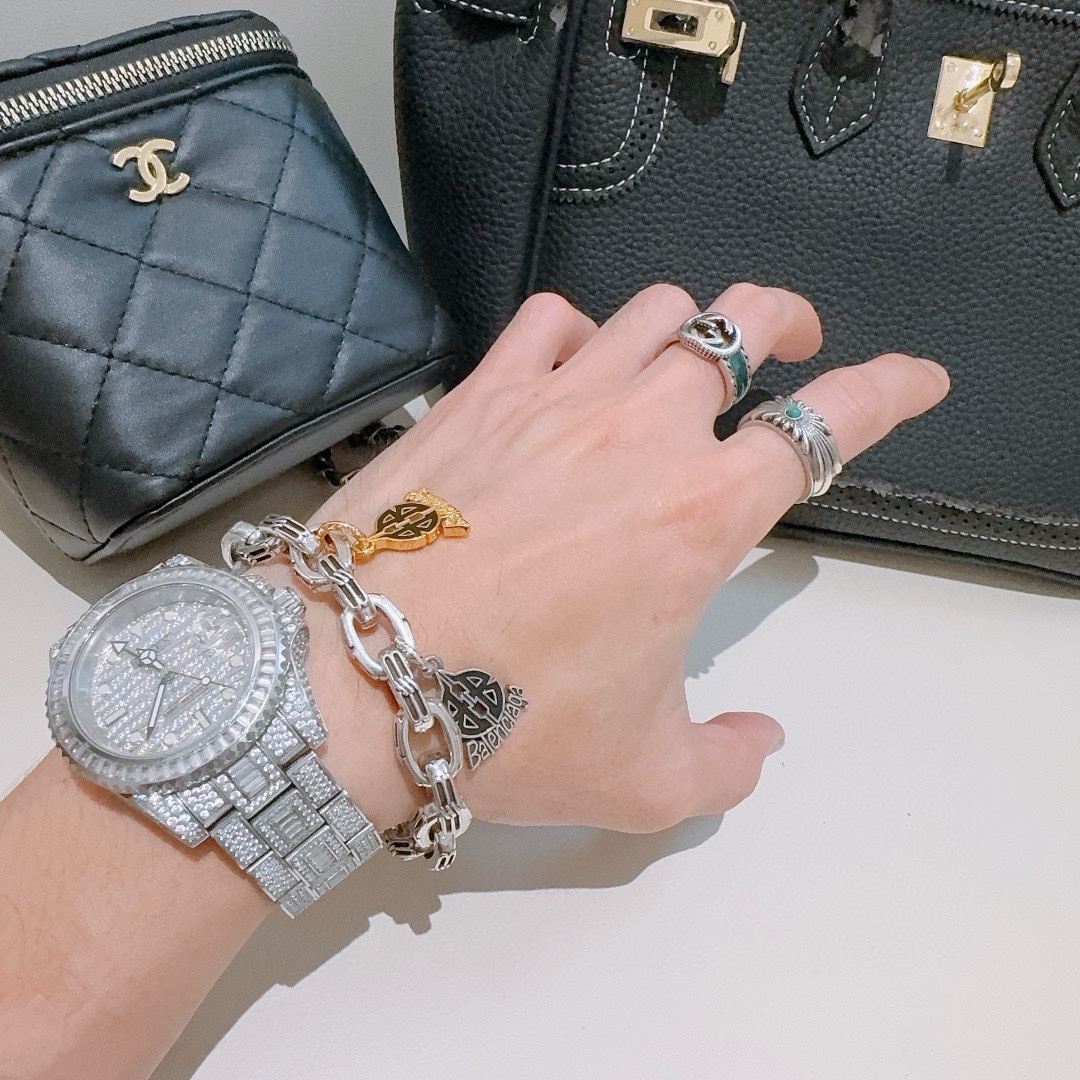 Balenciaga luxury bracelet 9