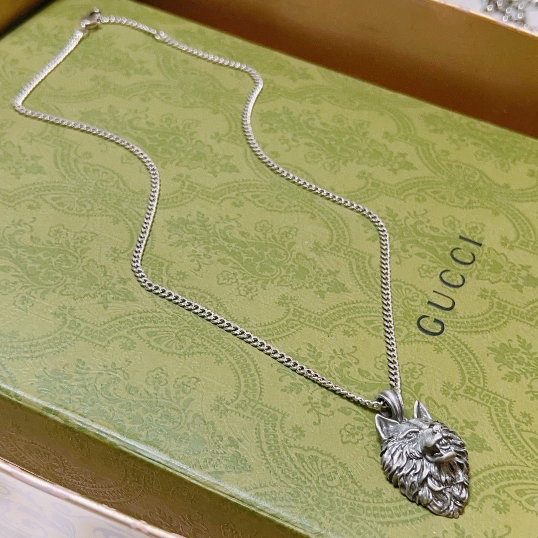 Gucci luxury necklace 4