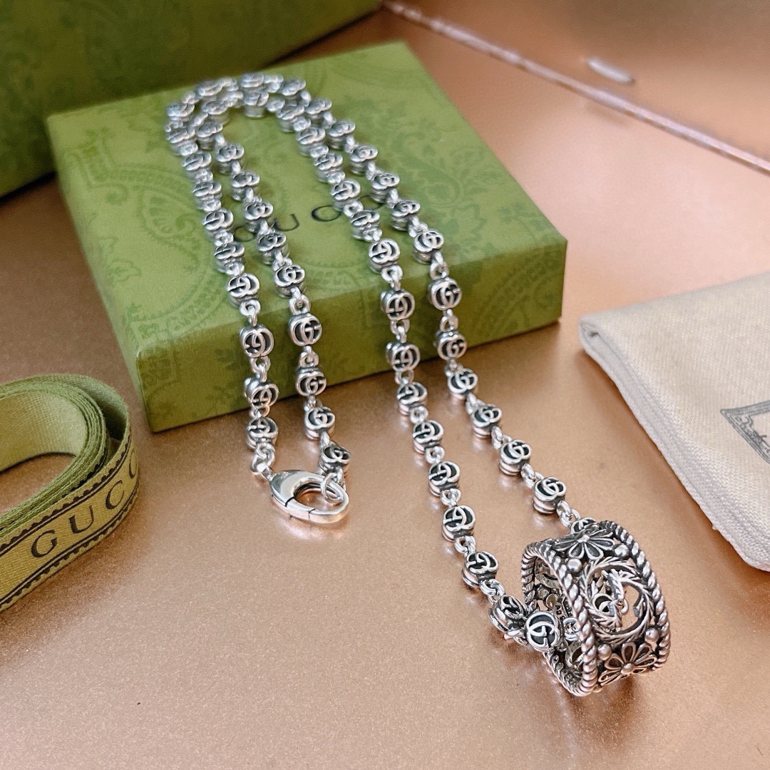 Gucci luxury necklace 2