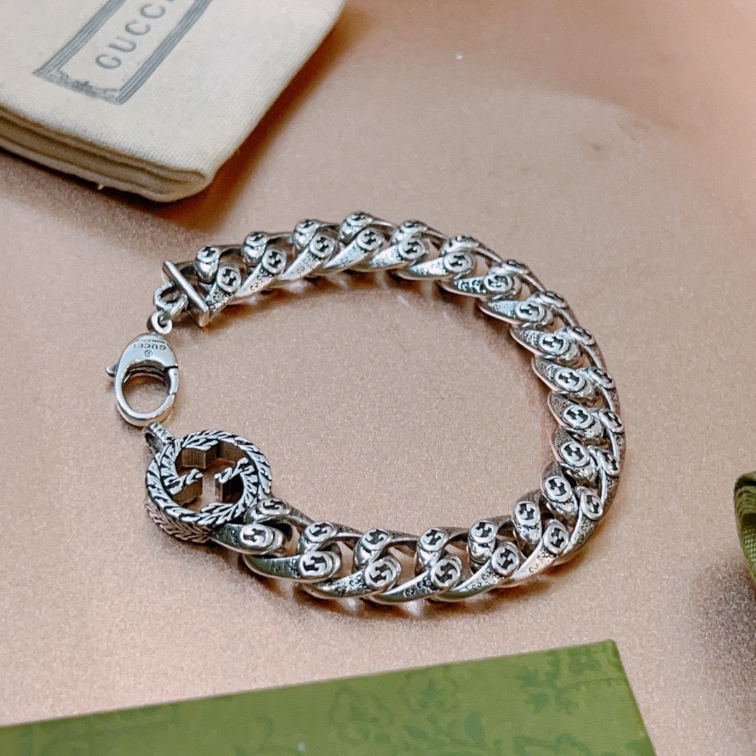 Gucci luxury bracelet 5