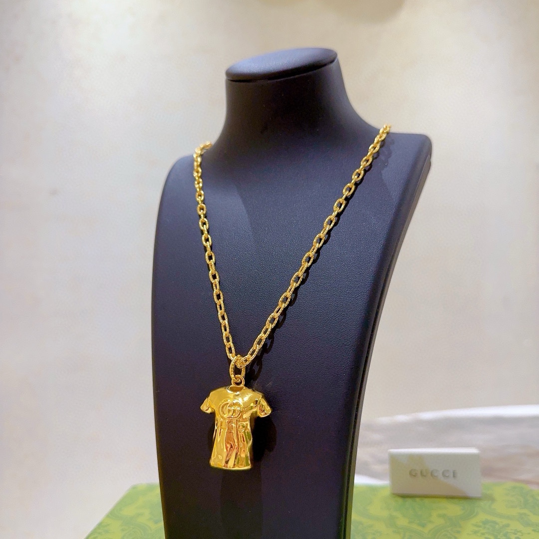 Gucci luxury necklace 2