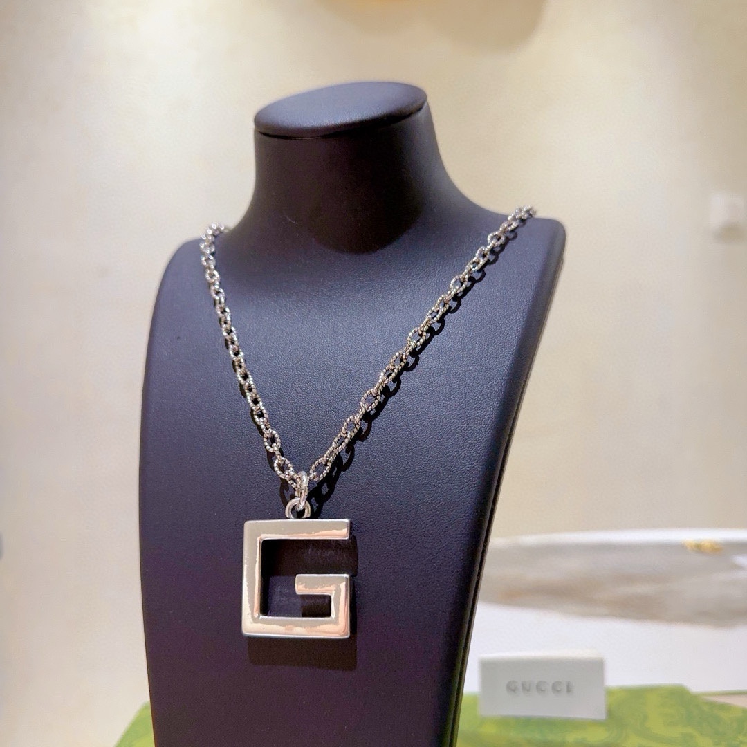 Gucci luxury necklace 7
