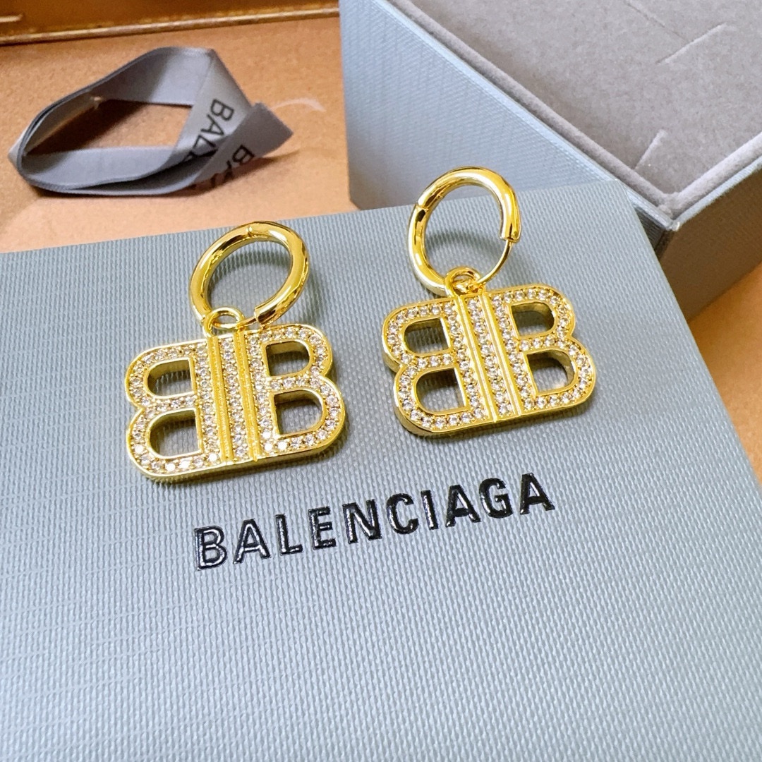 Balenciaga luxury earrings 3