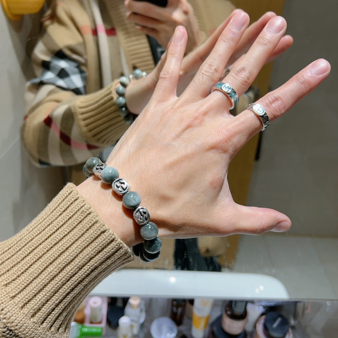 Gucci古驰手链👨👩奢华手串 男女同款 最新款全件灰晶按克高品质串珠手链档次更高Anger Forest系列双g复古古驰手链 3