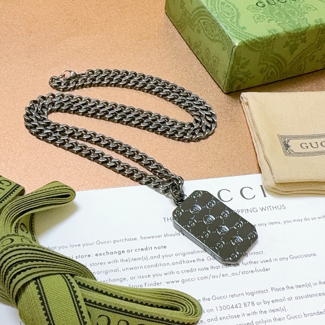 Gucci luxury necklace 2