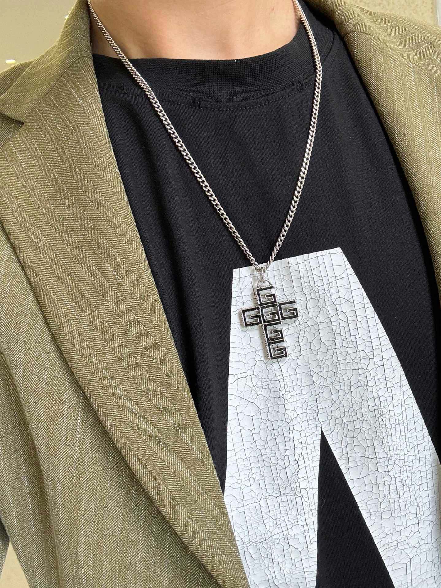 Gucci luxury necklace 3
