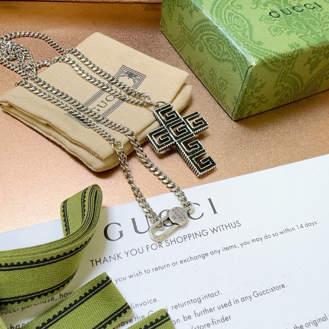 Gucci luxury necklace 5