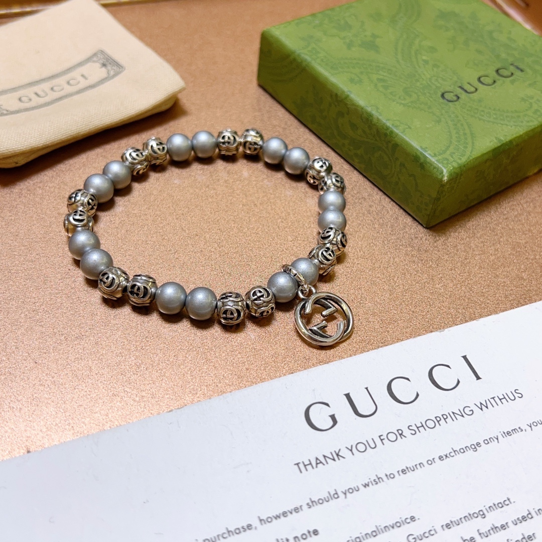 Gucci luxury bracelet 2