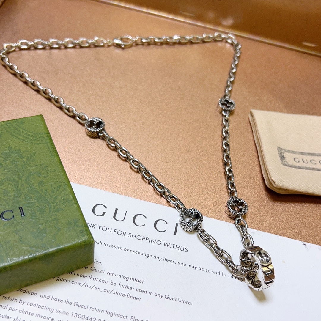 Gucci luxury necklace 4