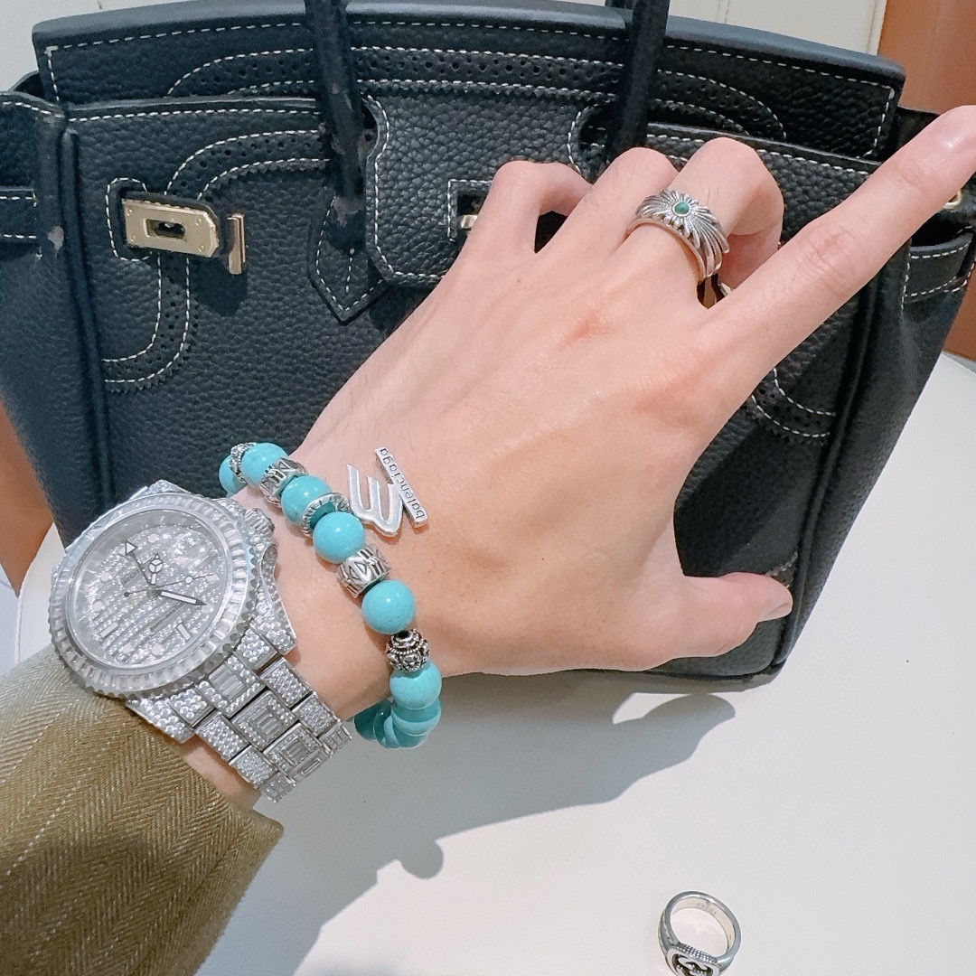 Balenciaga luxury bracelet 9
