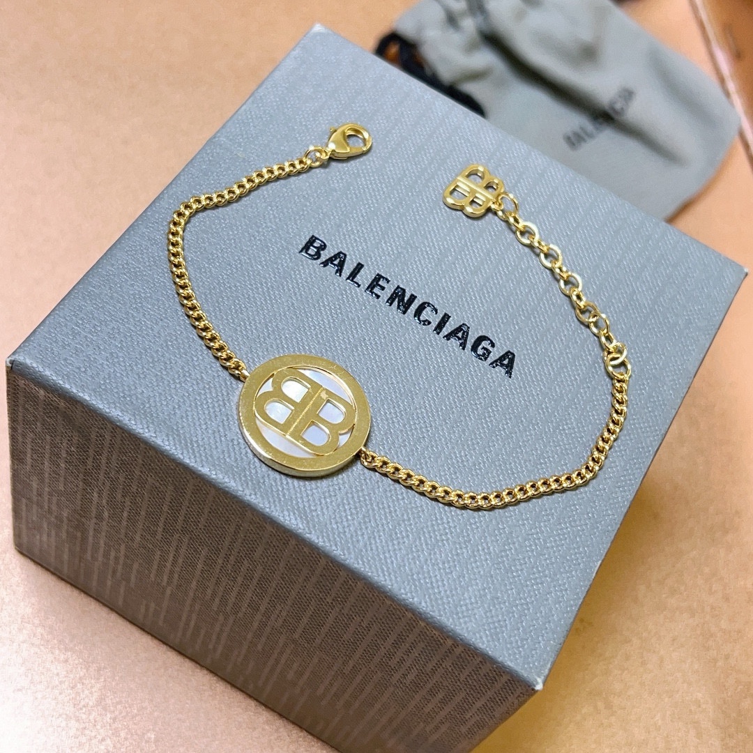 Balenciaga luxury bracelet 9