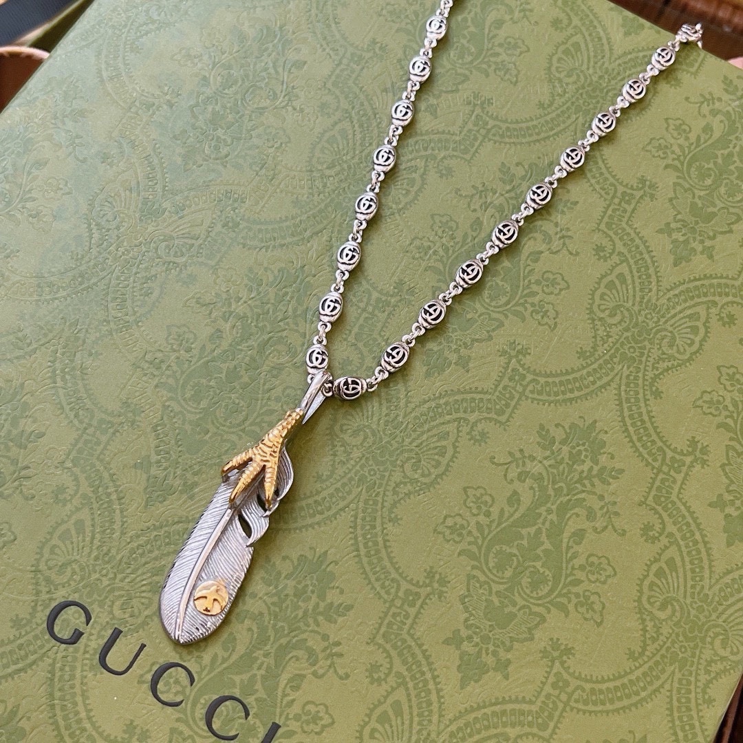 Gucci luxury necklace 2