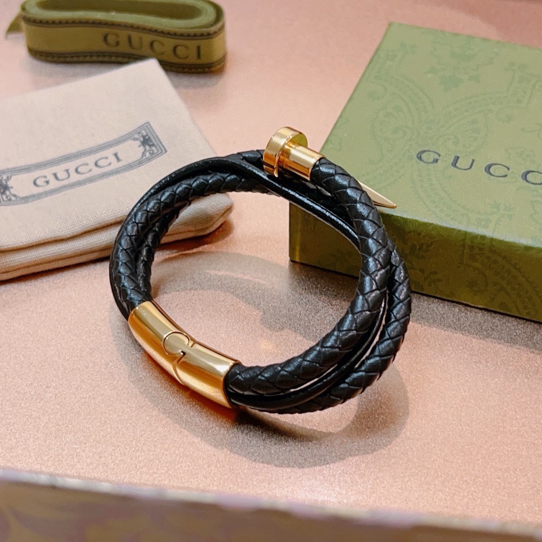 Gucci luxury designer product 8