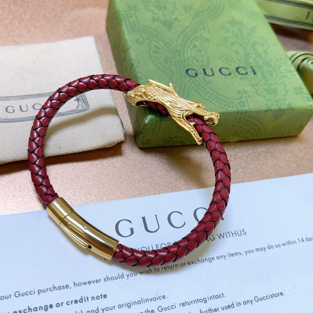 Gucci luxury bracelet 2