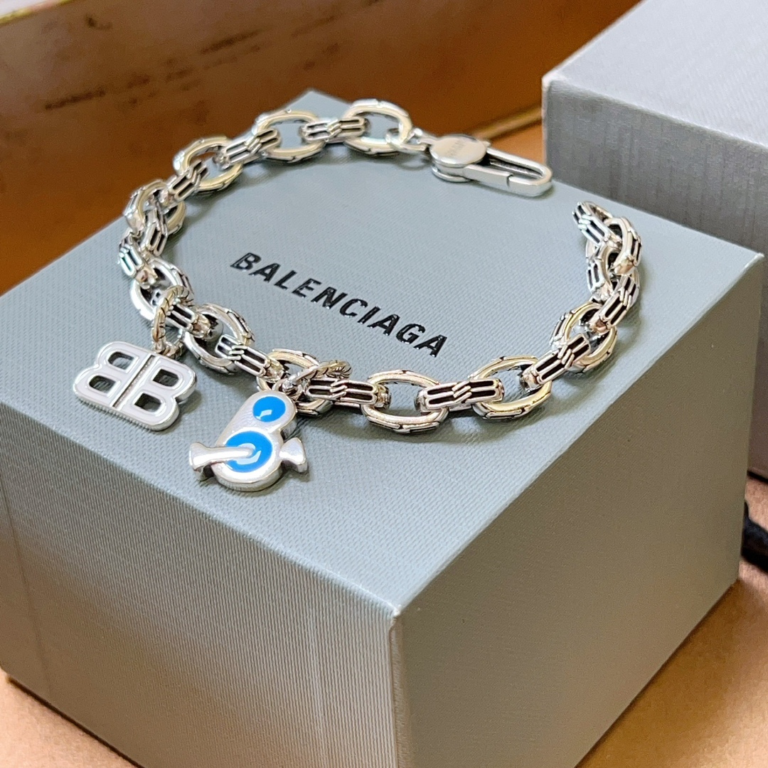 Balenciaga luxury bracelet 2