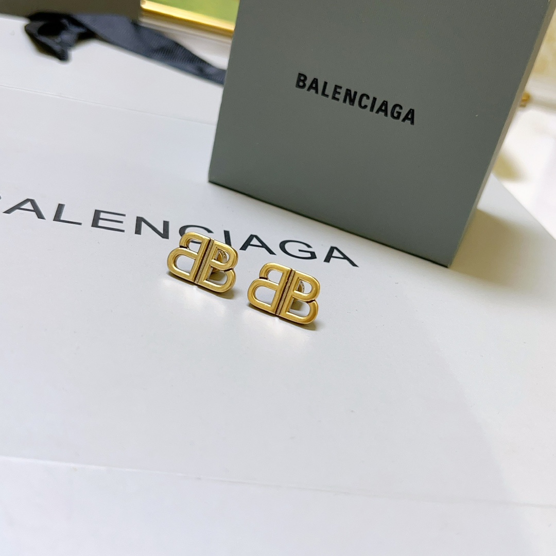 BALENCIAGA 巴黎世家耳钉 王炸系列 专柜同步 更新 简约双B造型耳环 经典造型搭配 设计感十足 搭配衣服绝绝子 6