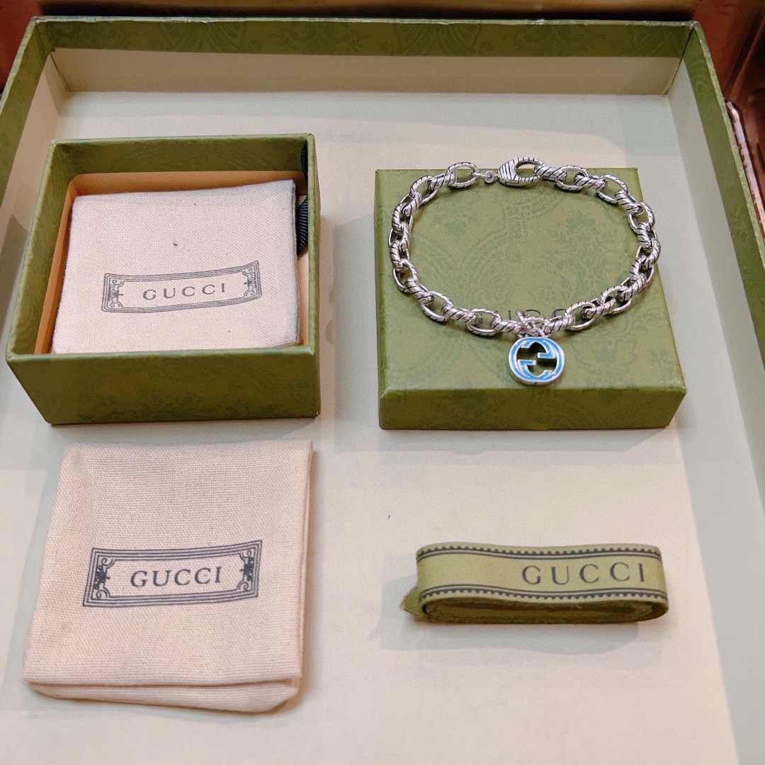 Gucci luxury designer product 9