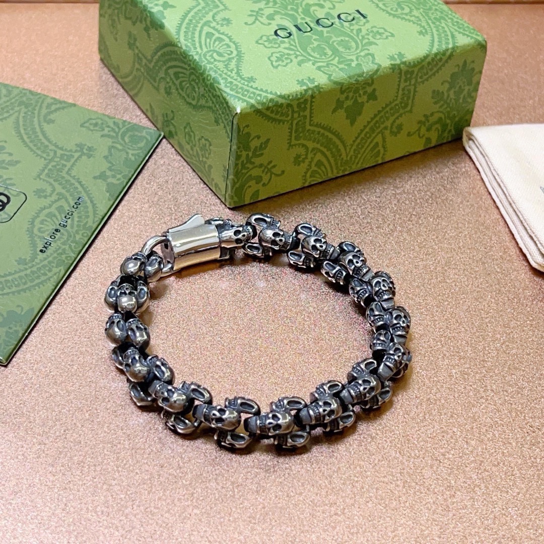 Gucci luxury bracelet 7