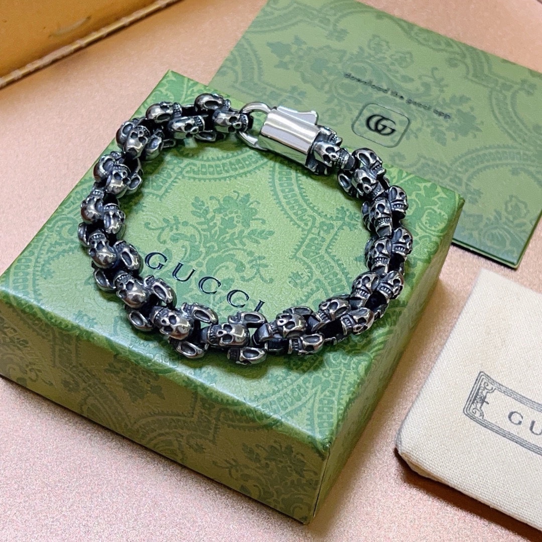 Gucci luxury bracelet 9