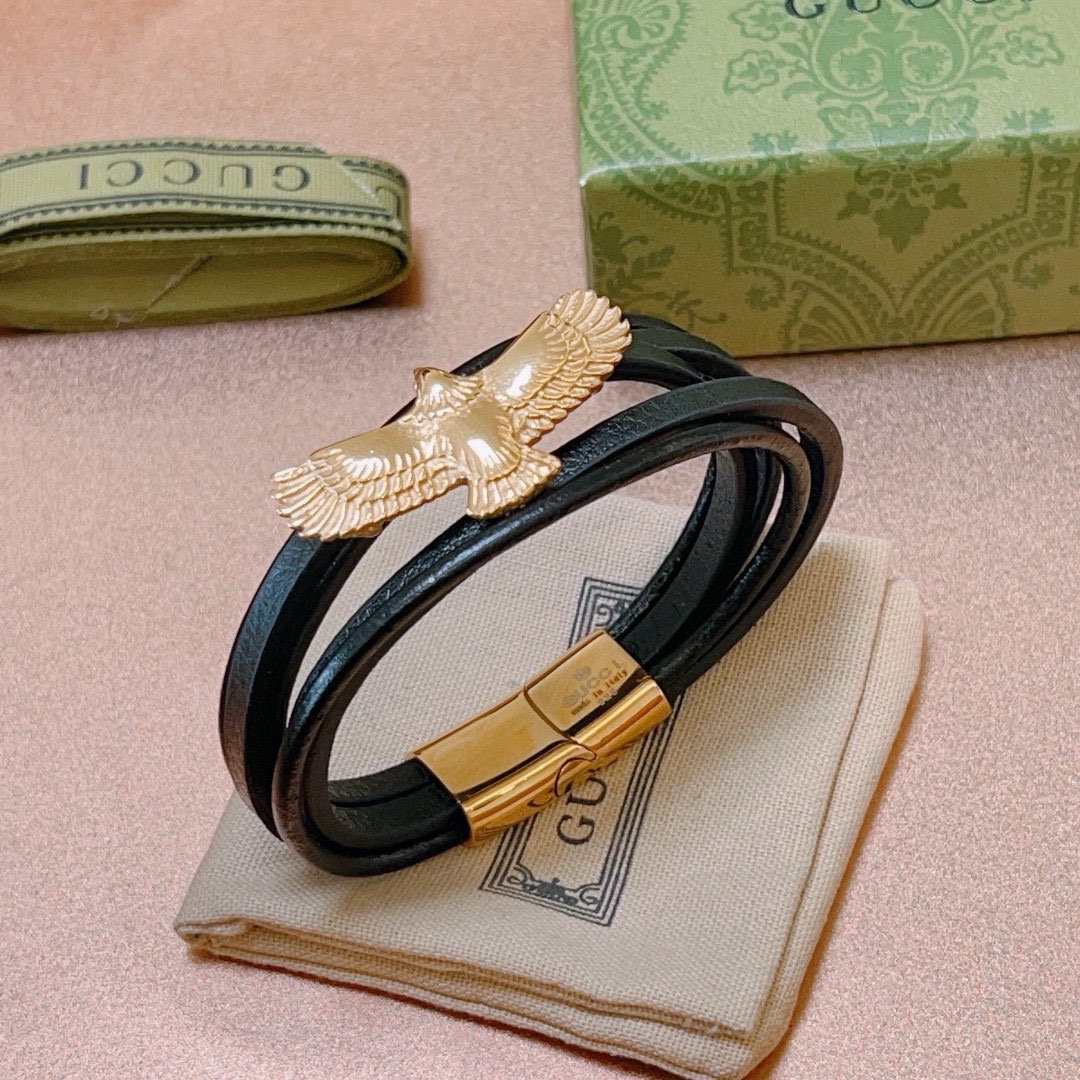 Gucci luxury designer product 7