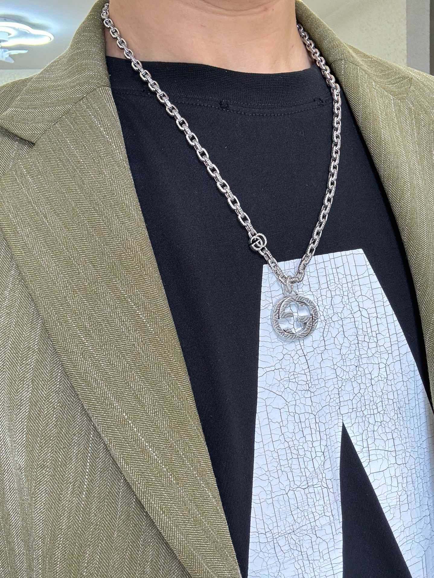 Gucci luxury necklace 3