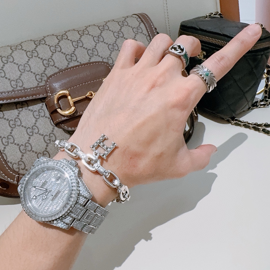 Hermès luxury bracelet 6