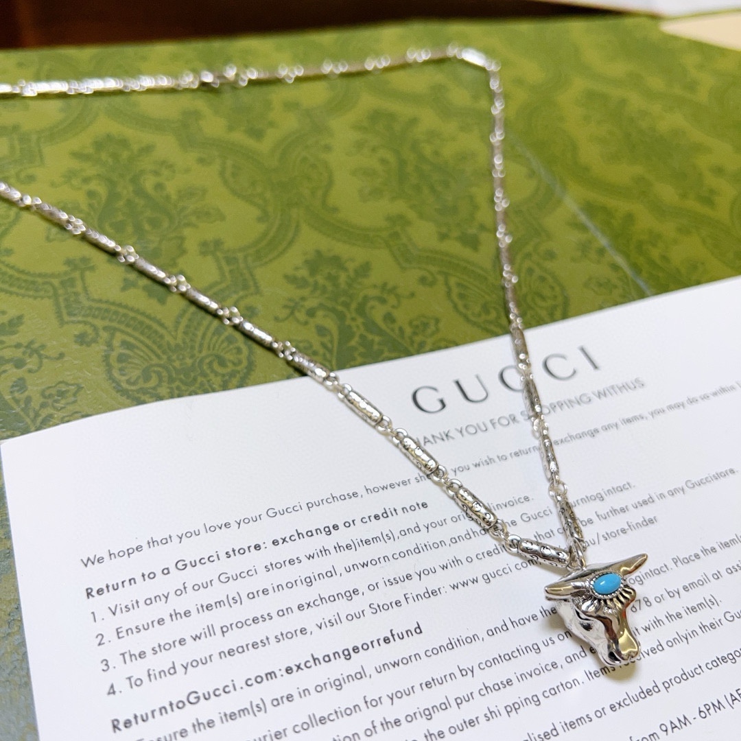 Gucci luxury necklace 4