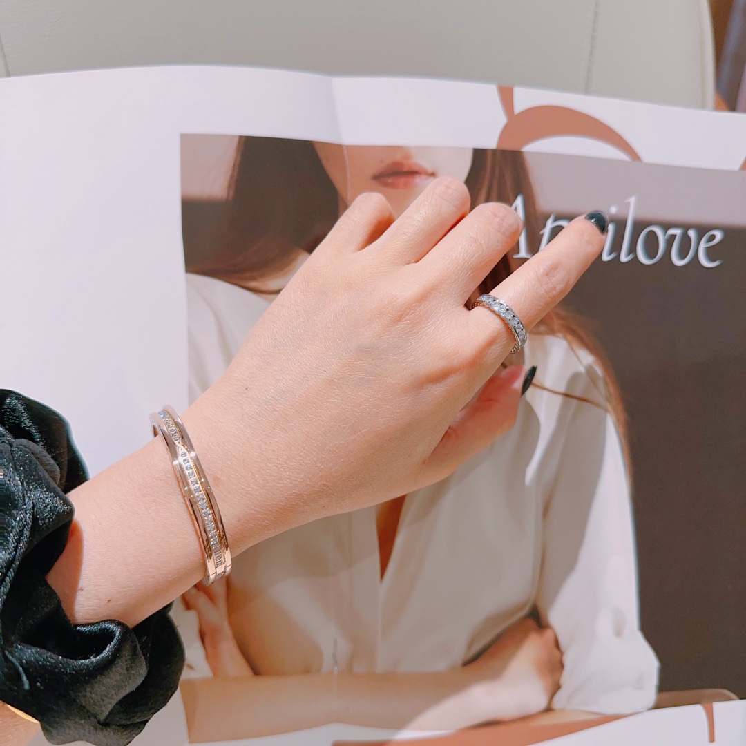 MiniCost Jewelry 8