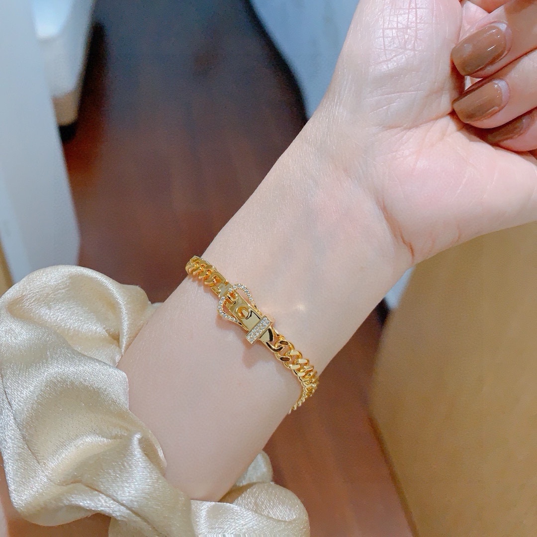 Luxury High-End Custom-Made Horse-Fired Bracelet with High-Carbon Drill: Master Craftsmanship Review - 图片 3