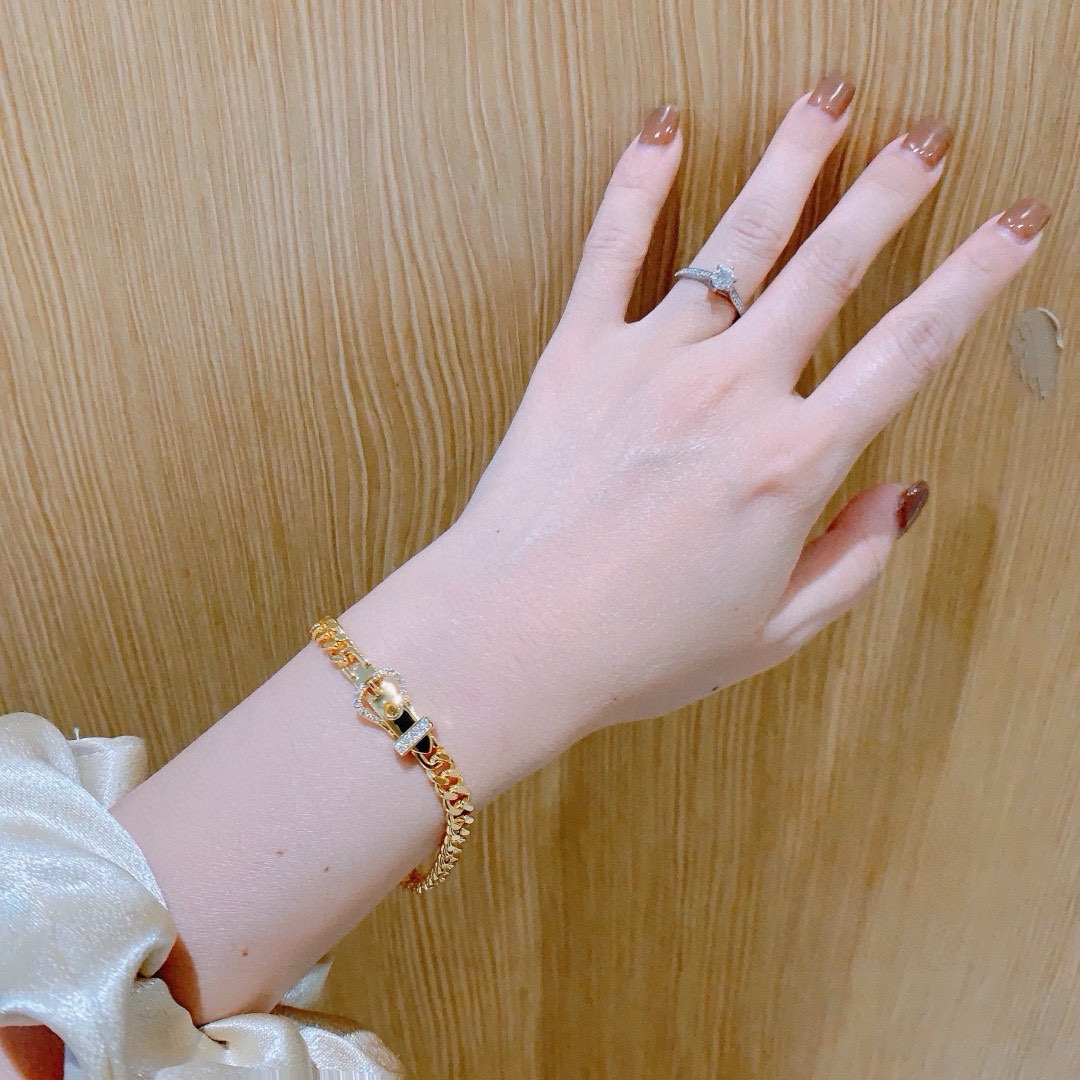Luxury High-End Custom-Made Horse-Fired Bracelet with High-Carbon Drill: Master Craftsmanship Review - 图片 6