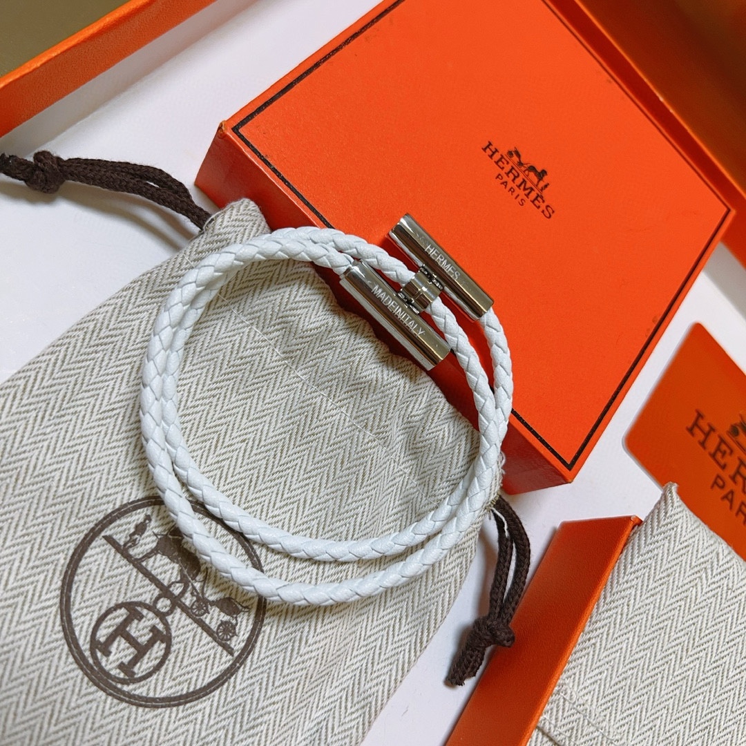 Customized Emerald Hermes Weasel: High-End Craftsmanship in K Gold for Male and Female Fashionistas - 图片 7