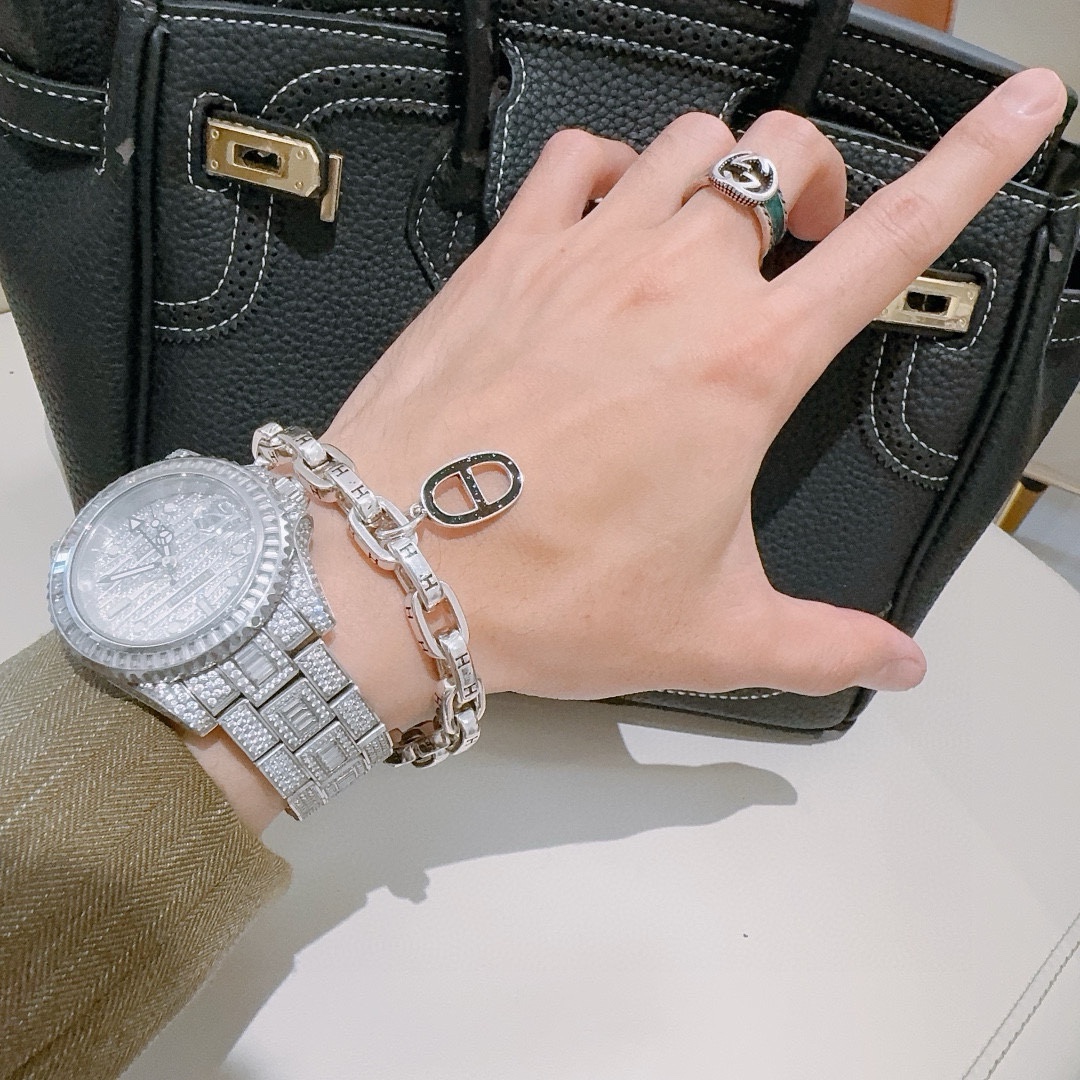 Luxury Customized Platinum Marseilles Bracelet with K Gold Accents: Masterful High-End Craftsmanship - 图片 6