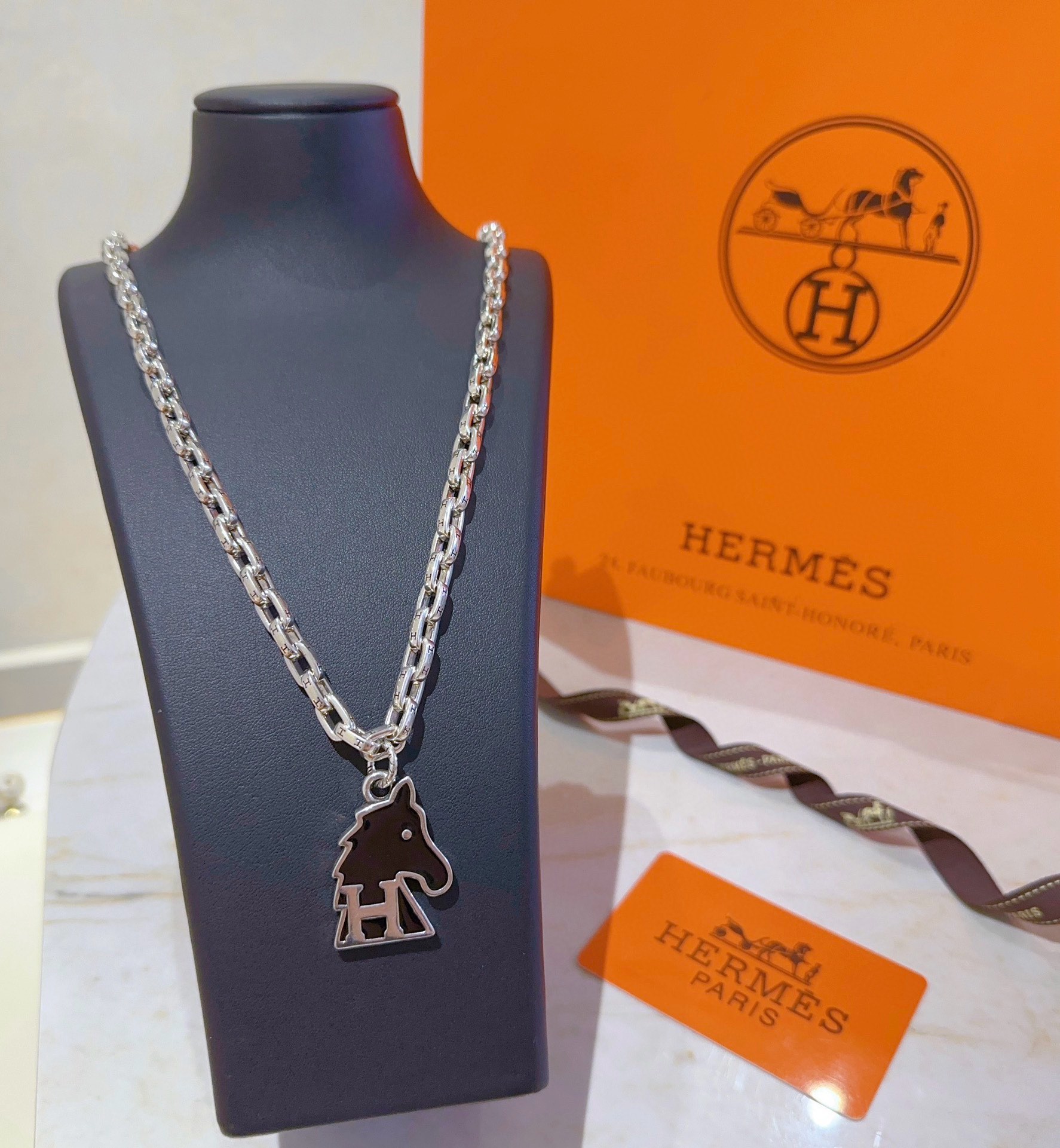 Hermès luxury necklace 7
