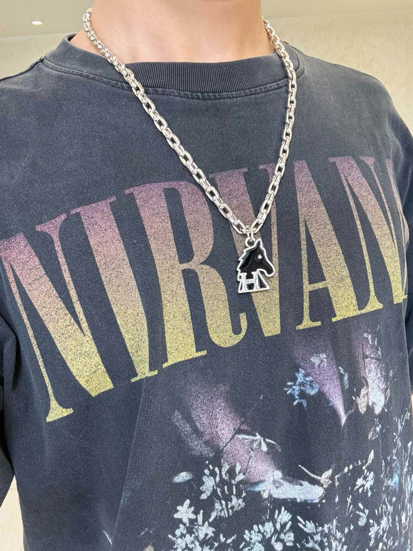 Hermès luxury necklace 3