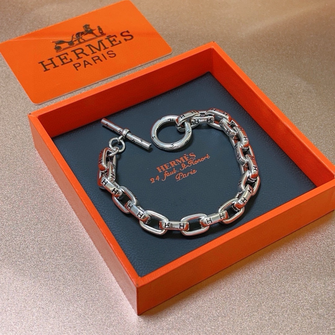 “July 575: Mastercrafted Marseilles Bracelet in Platinum, Customizable Colors, High-End Craftsmanship” - 图片 2