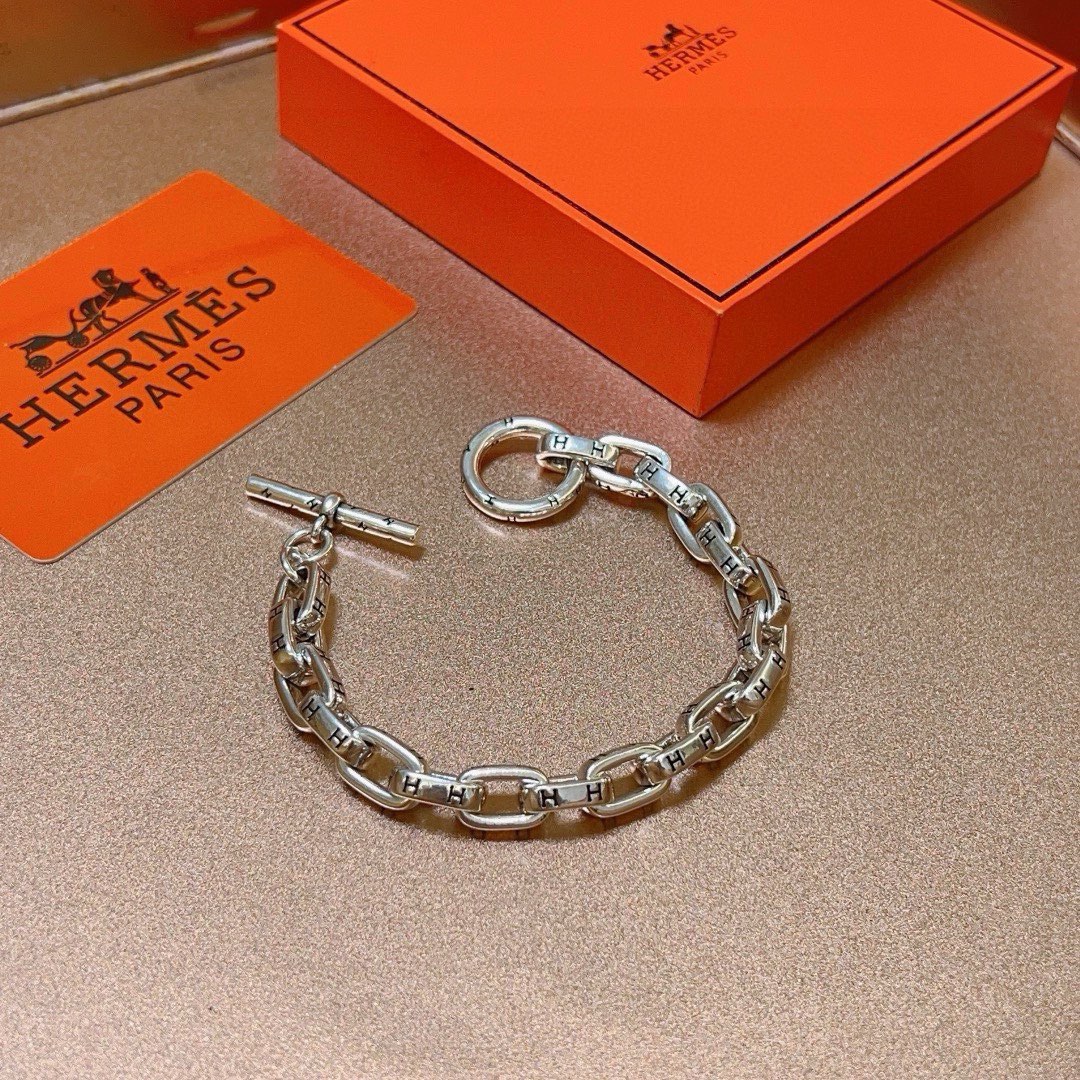 “July 575: Mastercrafted Marseilles Bracelet in Platinum, Customizable Colors, High-End Craftsmanship” - 图片 9
