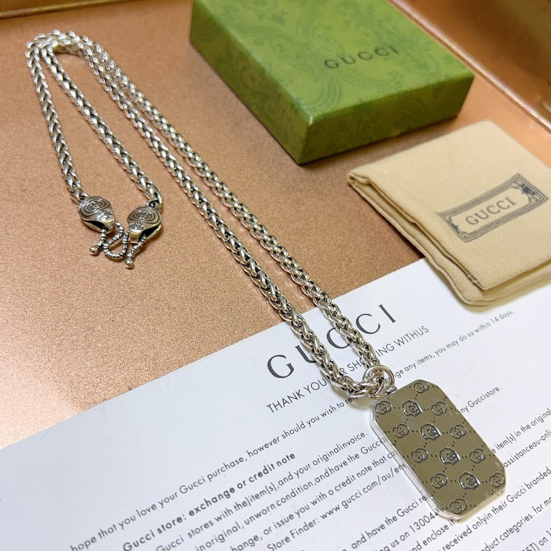 Gucci luxury necklace 8