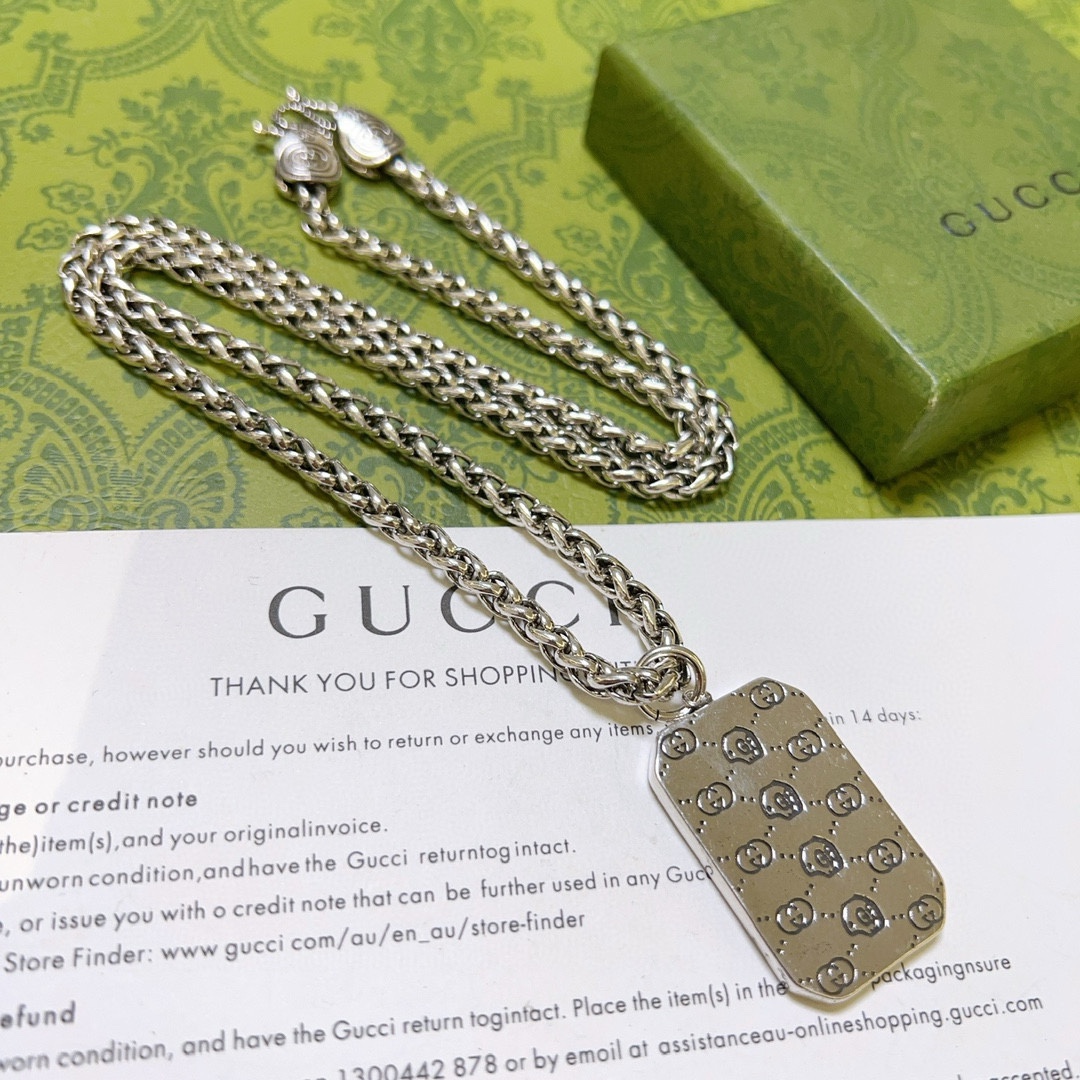 Gucci luxury necklace 2