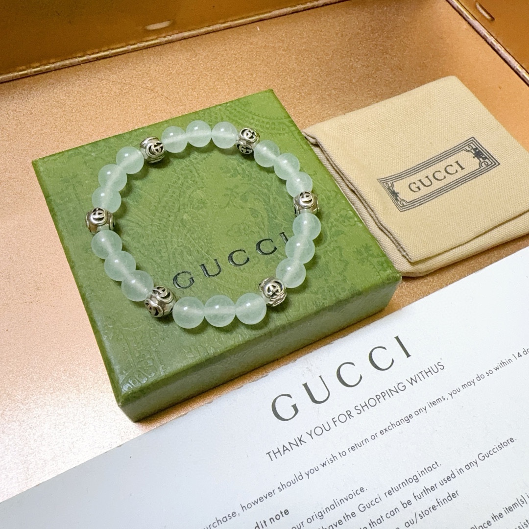 Gucci luxury bracelet 2