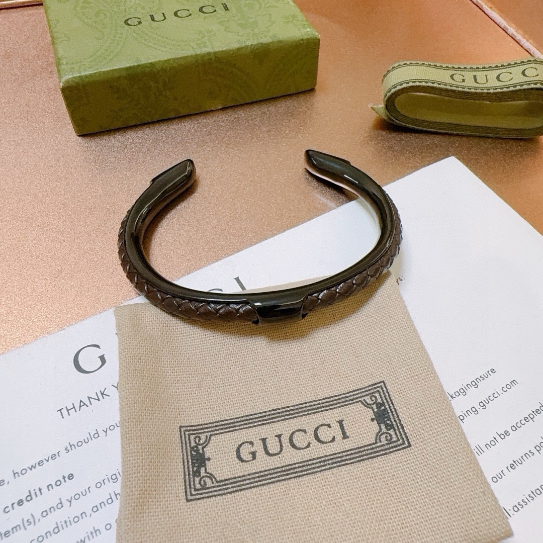 Gucci luxury item 5