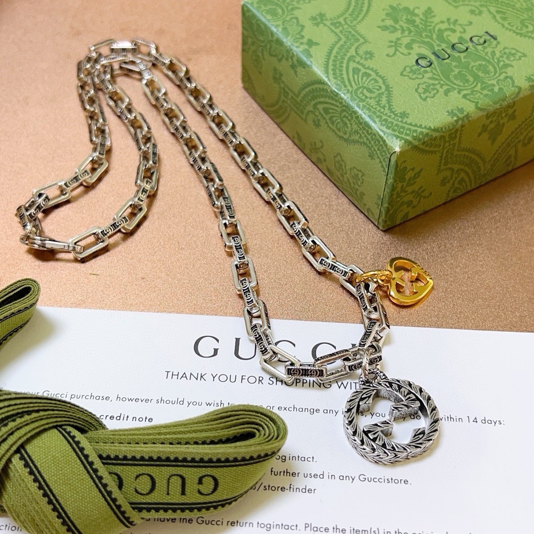 Gucci luxury designer product 3