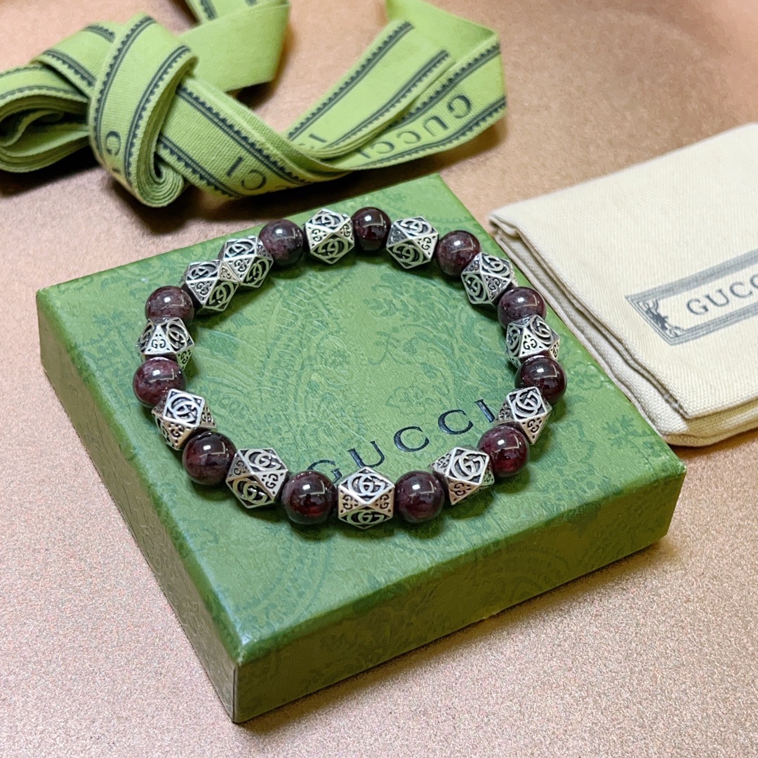 Gucci luxury bracelet 7