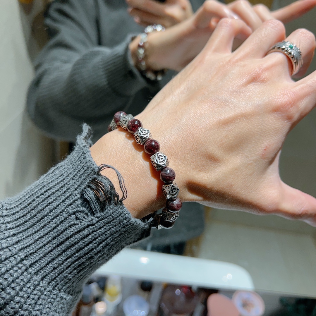 Gucci luxury bracelet 9